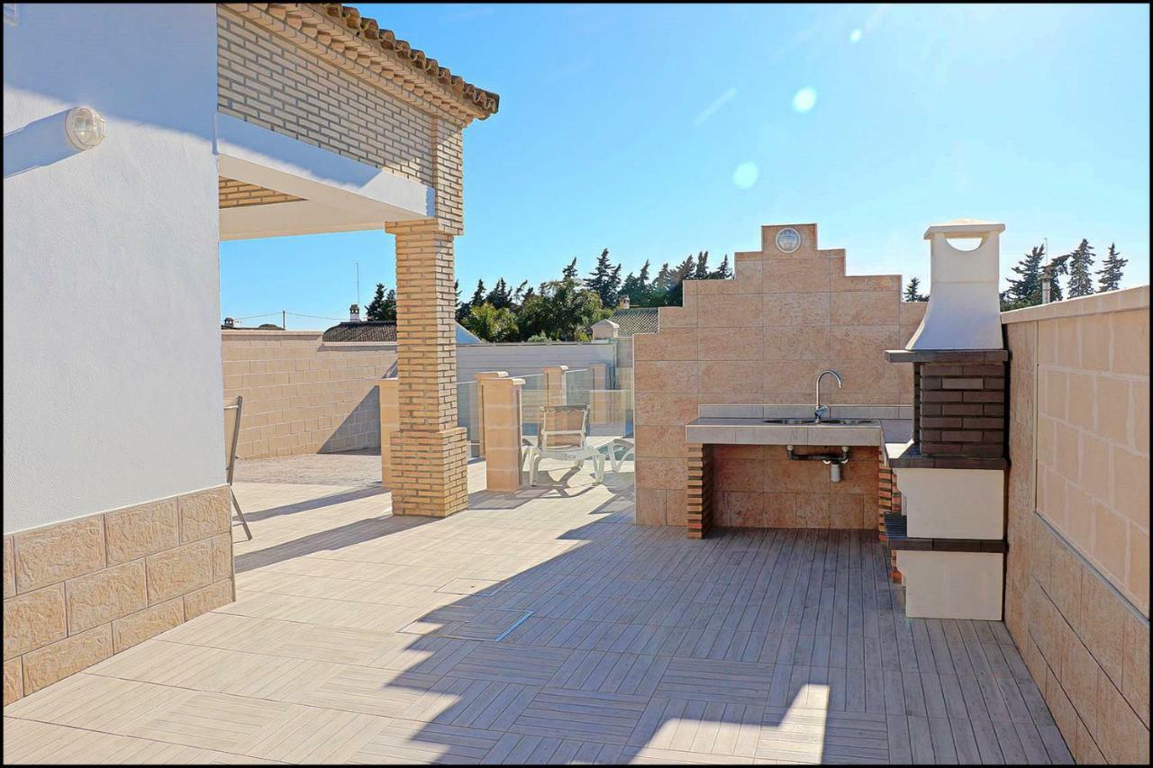 Chalet Penuelas Con Piscina Conil De La Frontera Exteriör bild