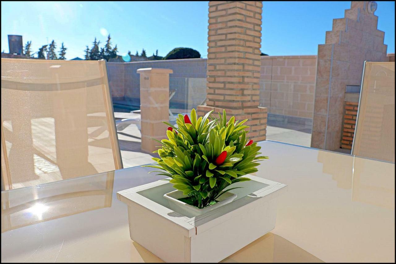 Chalet Penuelas Con Piscina Conil De La Frontera Exteriör bild
