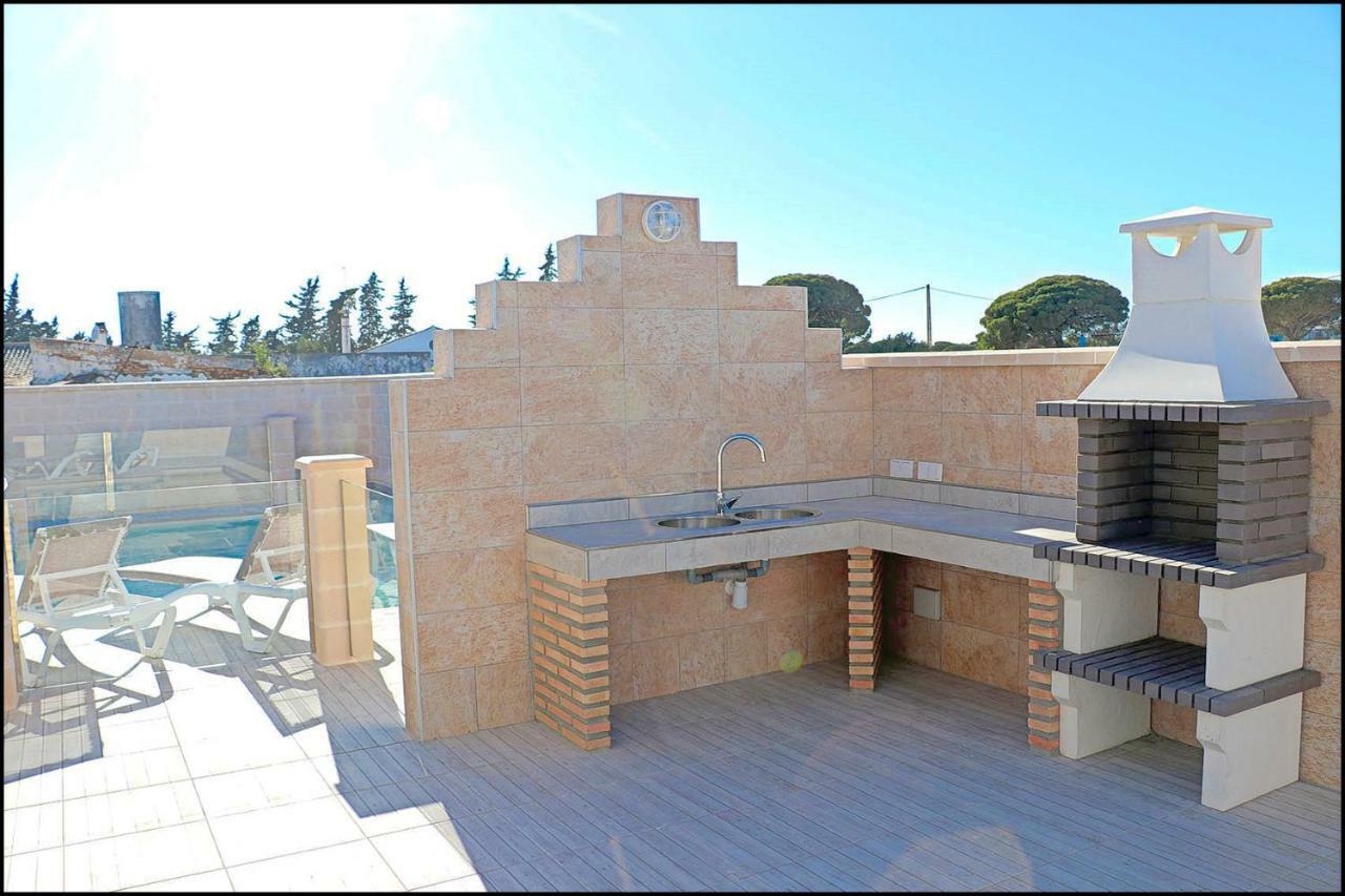 Chalet Penuelas Con Piscina Conil De La Frontera Exteriör bild